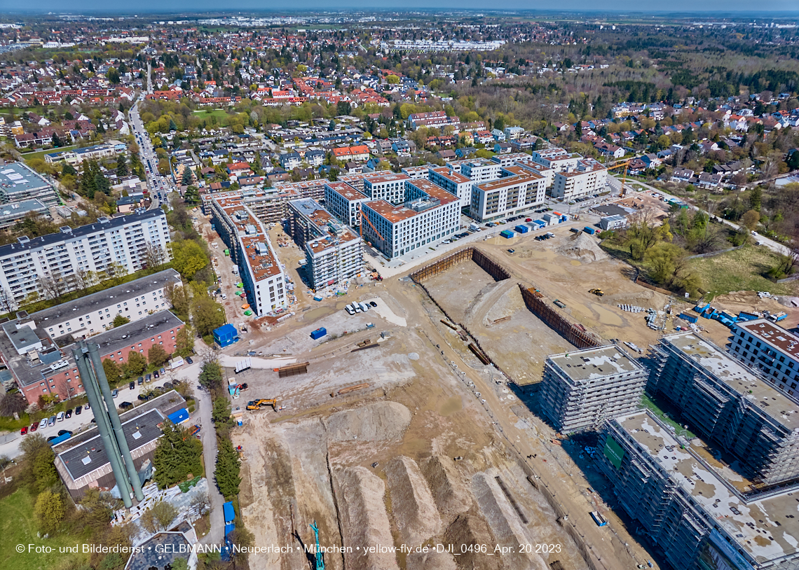 21.04.2023 - Luftbilder von der Baustelle Alexisquartier und Pandion Verde in Neuperlach